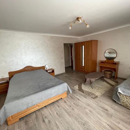 У Оксани Hotell Solochyn Eksteriør bilde